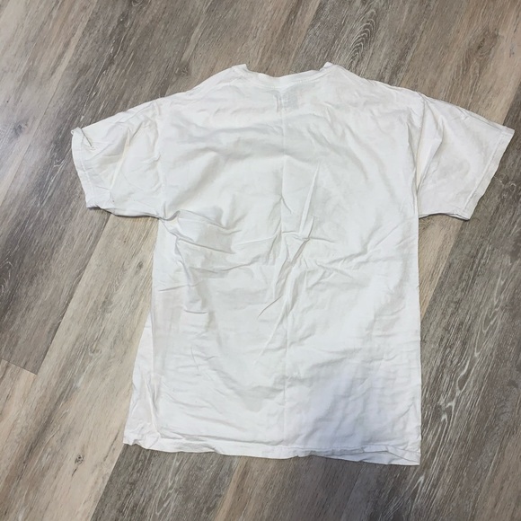 Tshirt - Picture 2 of 3